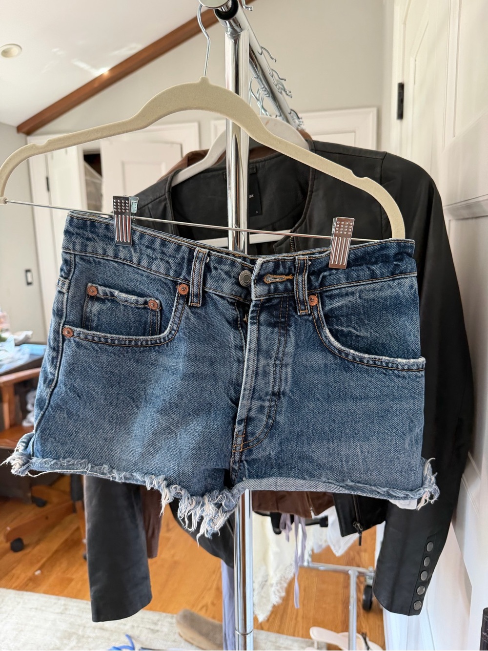 Zara Denim Frayed Hem Women’s Shorts - Blue